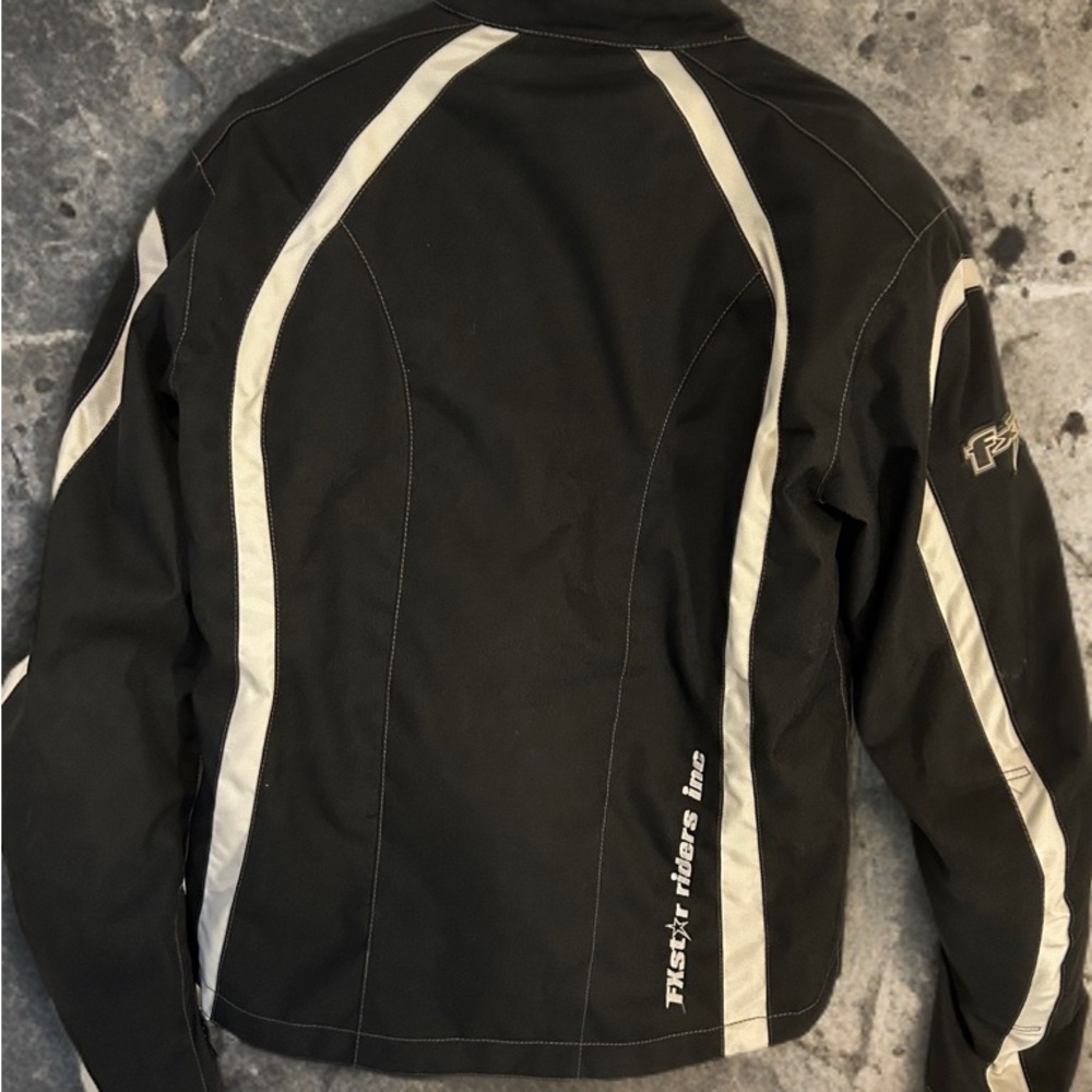 FXR Women’s size 8 Racing Jacket. Black and White. Snowmobile Winter Sport - Picture 3 of 10